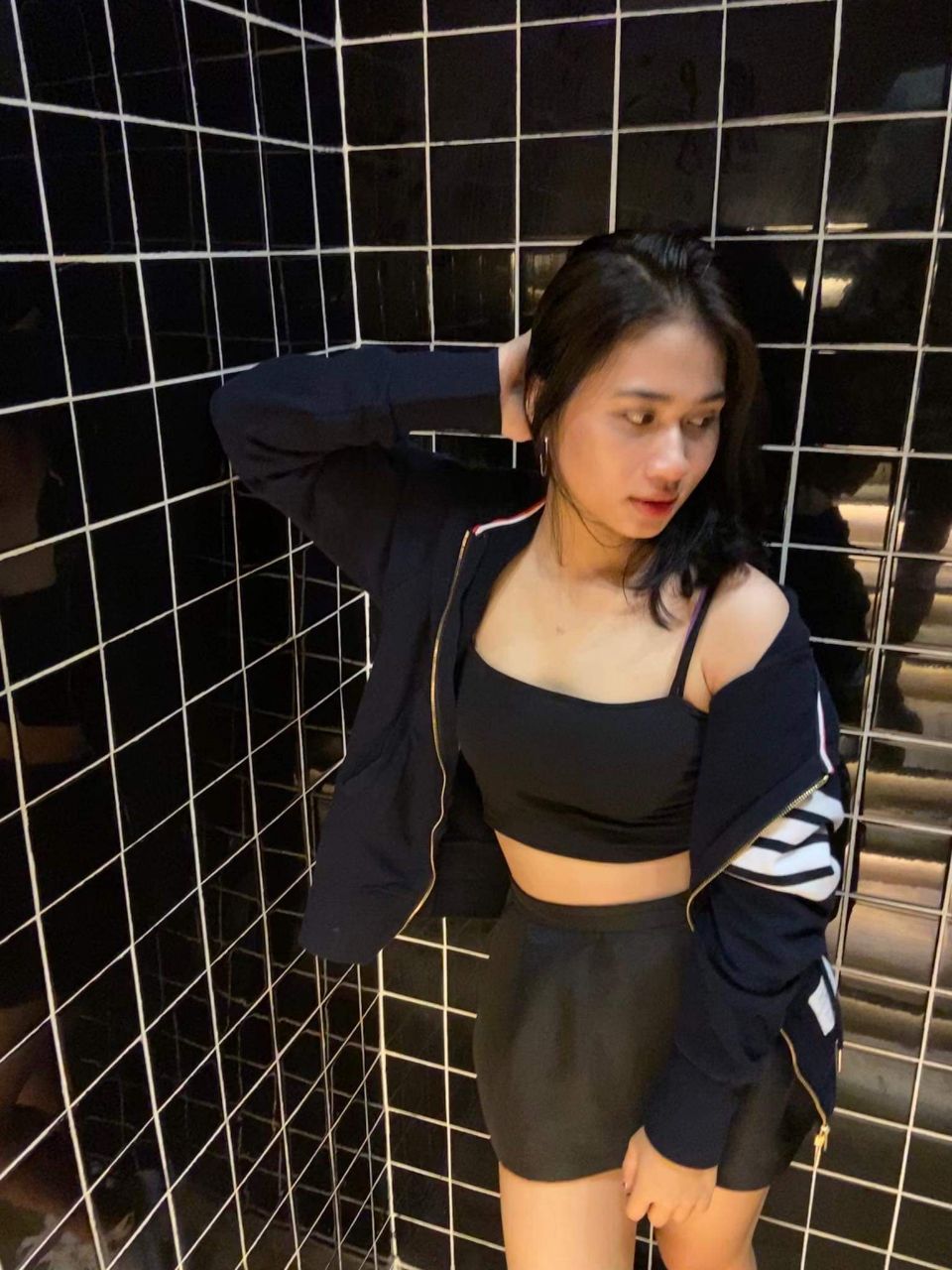 photo_6320995119070818807_y (2).jpg