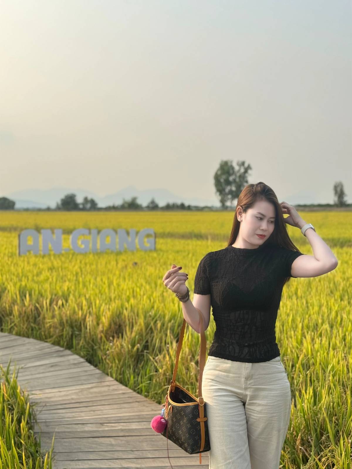 snapvideo.vn----Tri tôn mụt ngày nắng đẹp❤️ #xh  #uocduoclenxuhuong  #thịnhhành  #vairalvideo...jpeg