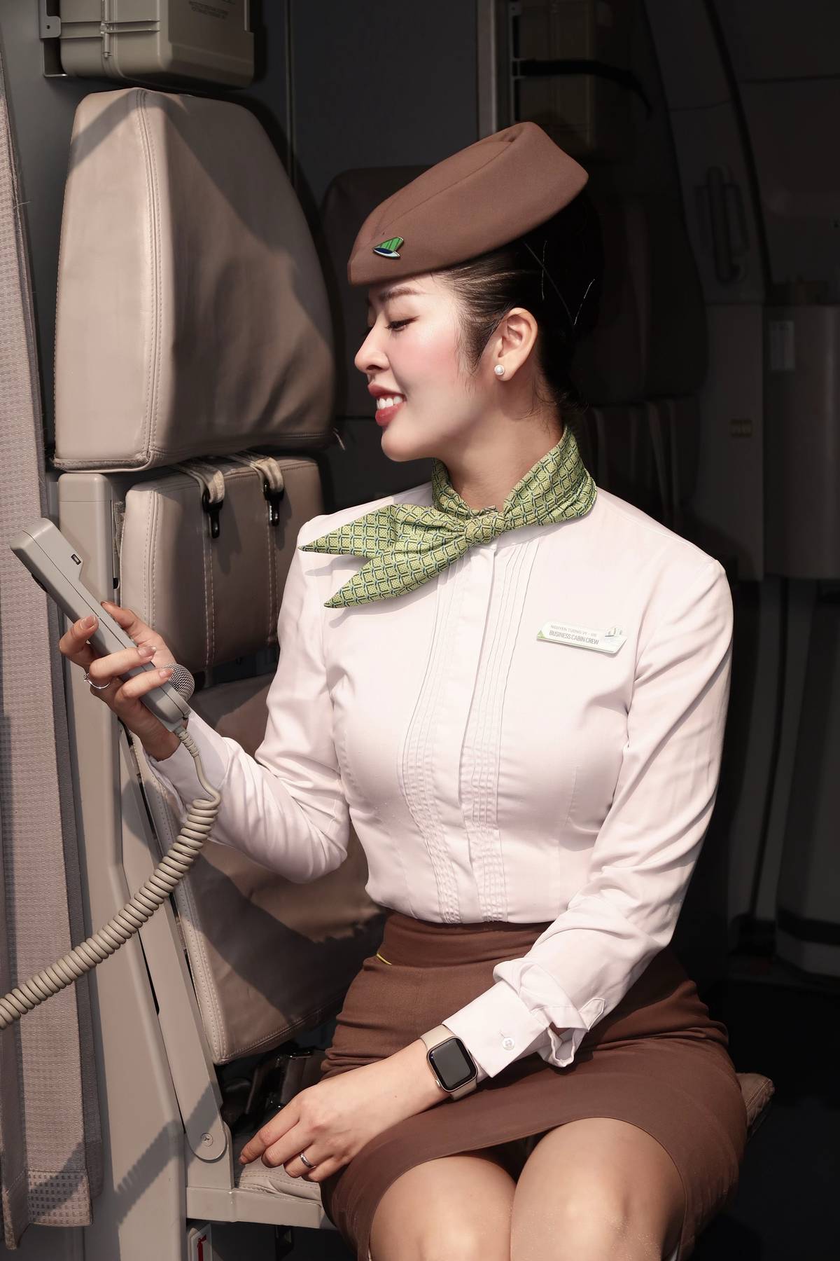 snapvideo.vn----Bamboooooo 💚#fyp #crewlife #tvhk #cabincrew #bambooairways -6772.jpeg