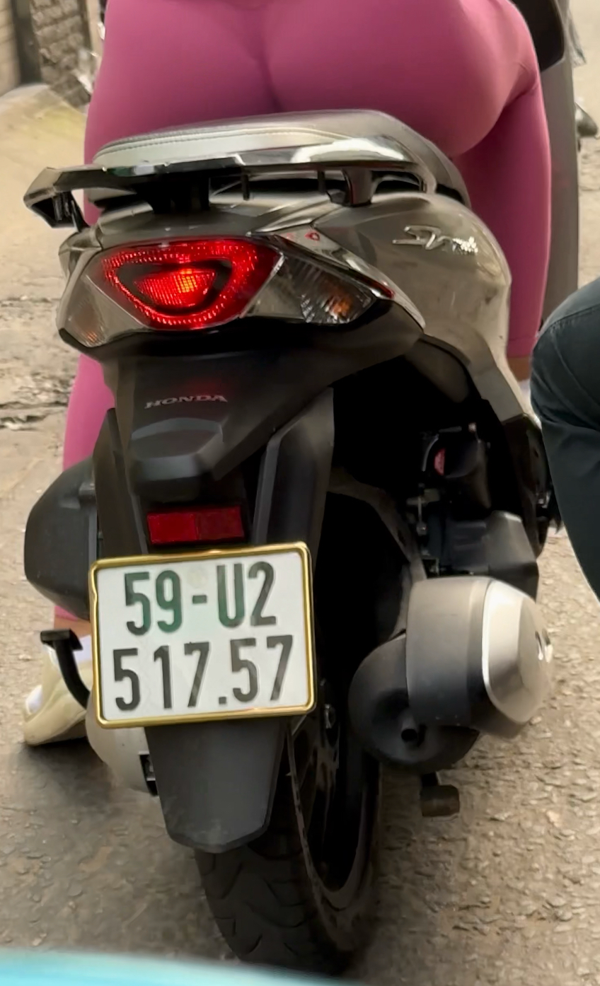 Mở 9h45 thứ 7.png