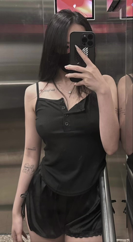 Vy Nguyễn's facebook 2024-5-2-6.47.545 story - frame at 0m15s.jpg