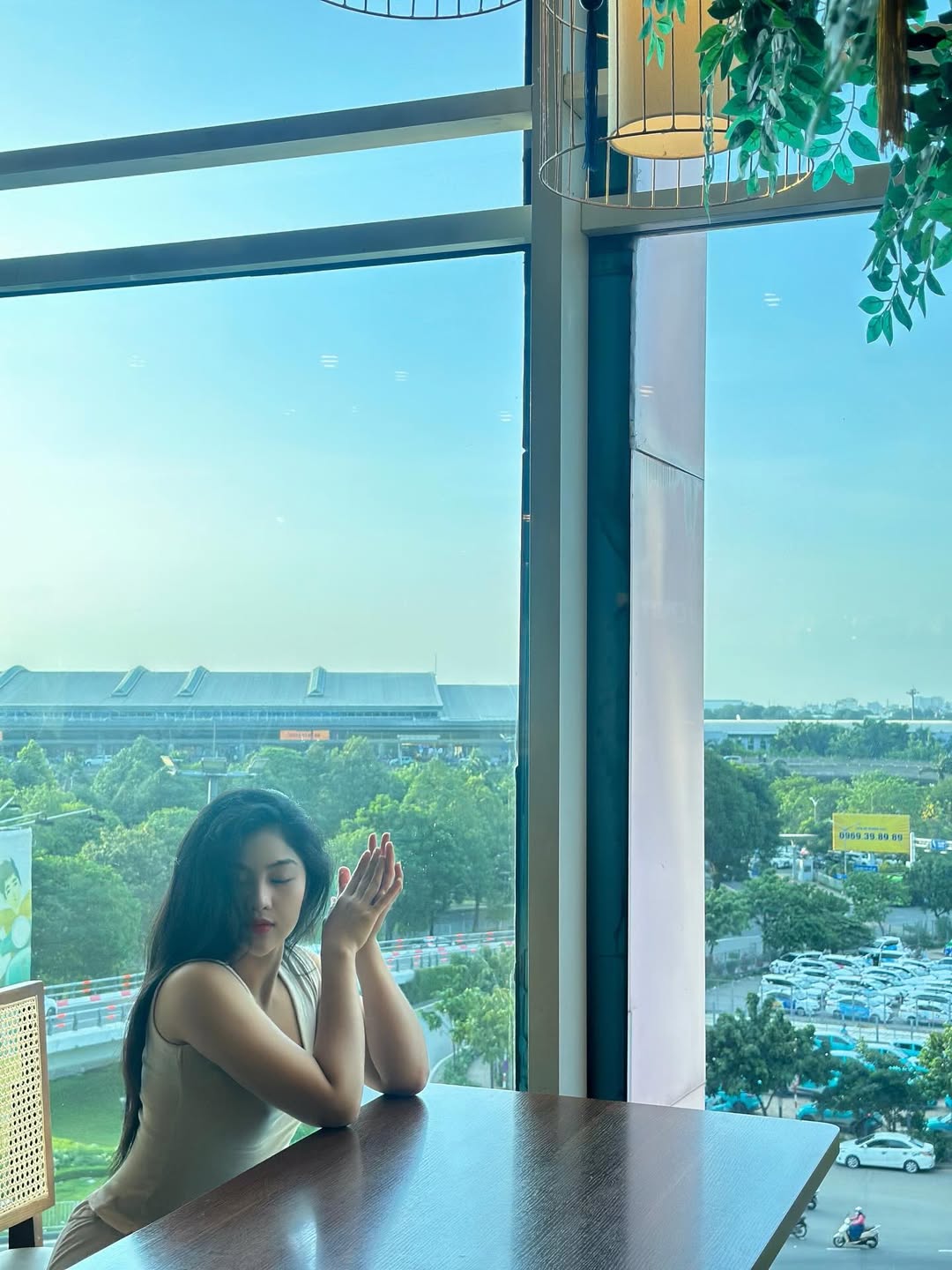 “Chúng ta luôn sợ phải nói ra, nhưng lại mong người khác có thể tự hiểu.” (2).jpg