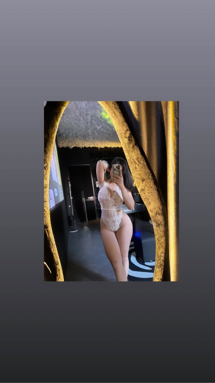 [BraveDown.Com] [Facebook Story 1 Ngoc Nikki] [1768723641] .jpg