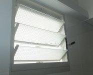 500 mẫu cửa thông gió nhà vệ sinh giá rẻ cho gia đình Việt 1.jpg