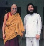 Asahara_with_dalai_lama.jpg