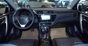 toyota-corolla-altis-2017-17.jpg